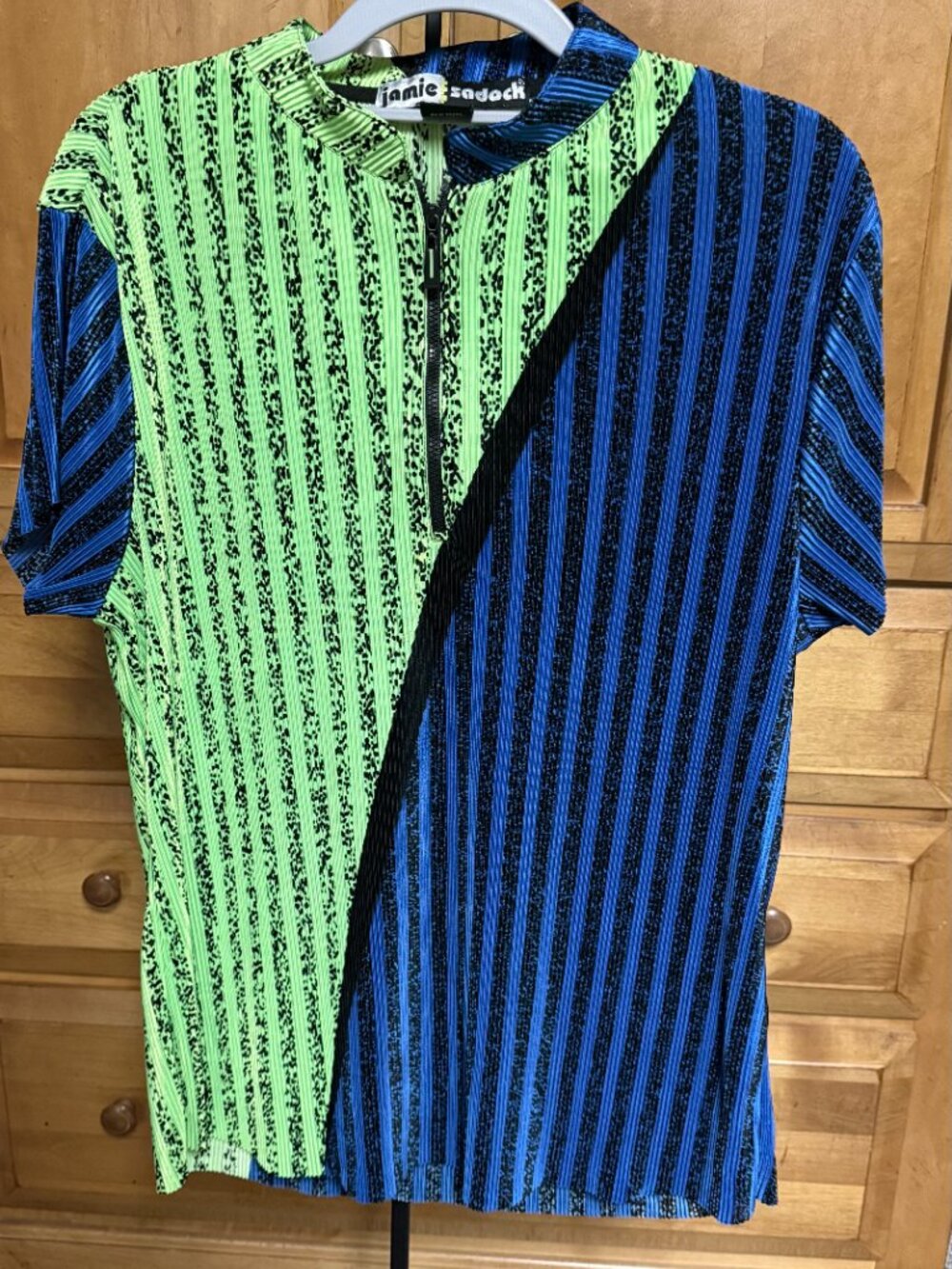 JAMIE SADOCK Pleated Crinkle Golf Shirt Women’s XL Green Black Blue BRIGHT Top